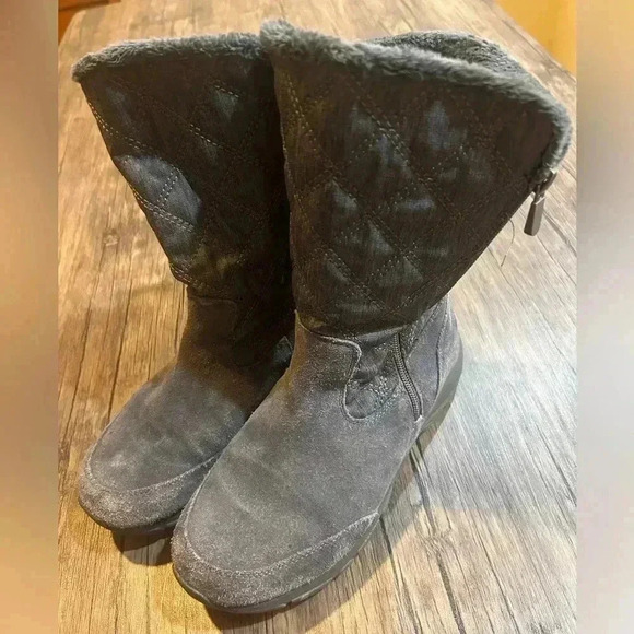 Lands' End All Weather Winter Quilted Side Zip Boots size 8D - Picture 6 of 7